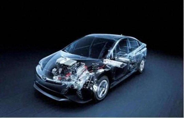 配资10倍的公司 增程车大电池小油箱策略，加速燃油车时代落幕